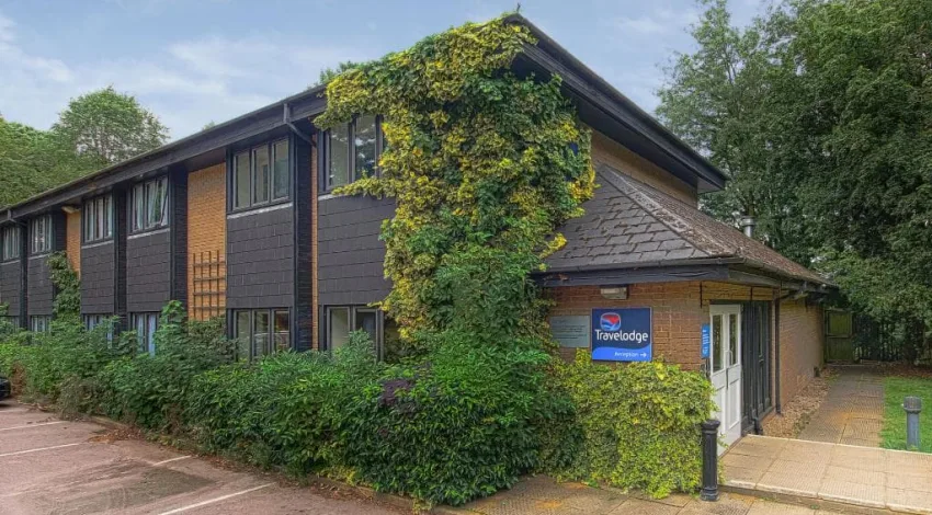 travelodge-northampton-round-spinney-hotel-northampton-round